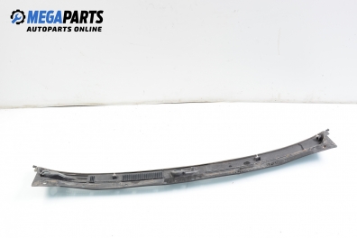 Capac sub ștergătoare pentru Nissan Primera (P11) 2.0 TD, 90 cp, combi, 1999