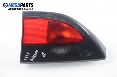 Stop interior pentru Renault Megane 1.4, 75 cp, sedan, 1998, poziție: dreapte