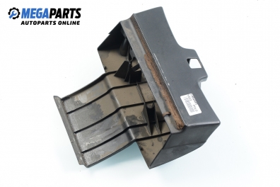 Aschenbecher for Volkswagen Polo (86C) 1.0, 45 hp, combi, 3 türen, 1993