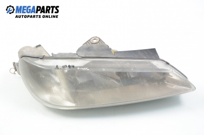 Far pentru Peugeot 406 1.9 TD, 90 cp, sedan, 1998, poziție: dreapte