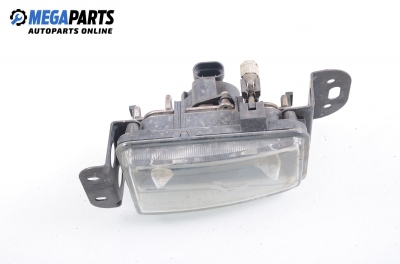 Fog light for Toyota Corolla (E120; E130) 2.0 D-4D, 90 hp, hatchback, 5 doors, 2002, position: right