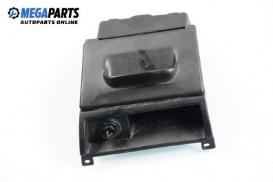 Aschenbecher für Volkswagen Polo (86C) 1.0, 45 hp, combi, 3 türen, 1993