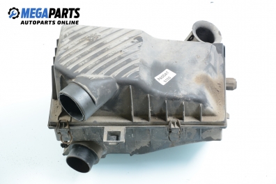 Filtergehäuse für Volkswagen Passat (B4) 1.8, 90 hp, sedan, 1994