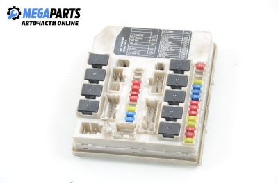 Fuse box for Nissan Micra 1.2 16V, 80 hp, 3 doors, 2003