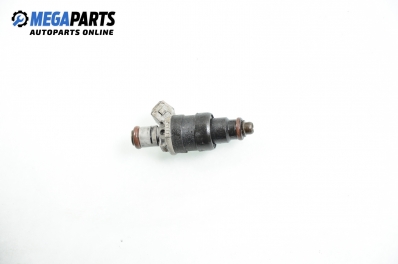 Benzineinspritzdüse für Audi A4 (B5) 2.6, 150 hp, sedan, 1996