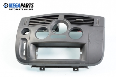 Central console for Renault Scenic II 1.9 dCi, 120 hp, 2004