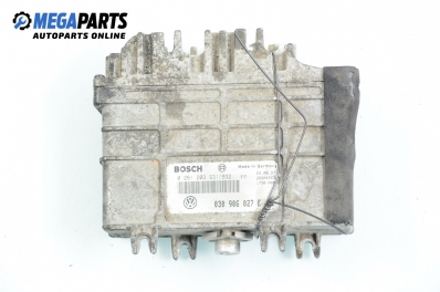 ECU pentru Volkswagen Polo (6N/6N2) 1.0, 50 cp, 3 uși, 1996 № Bosch 0 261 203 931/932