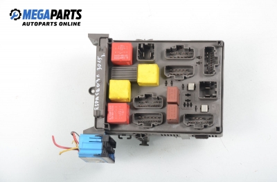 Fuse box for Renault Espace IV 2.2 dCi, 150 hp, 2003