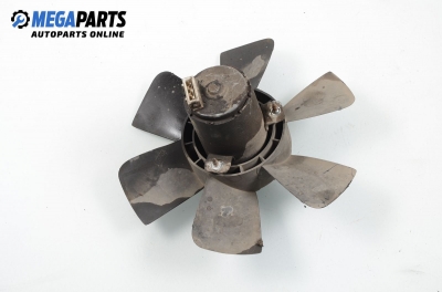 Ventilator radiator pentru Volkswagen Passat (B3) 1.8, 90 cp, combi, 1992
