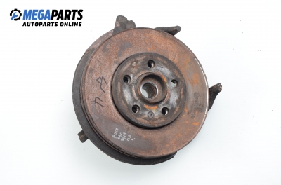 Knuckle hub for Volkswagen Polo 1.4 TDI, 70 hp, hatchback, 5 doors, 2006, position: front - right