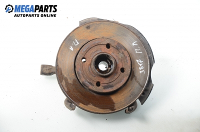 Knuckle hub for Volkswagen Polo (6N/6N2) 1.0, 45 hp, 3 doors, 1999, position: front - left