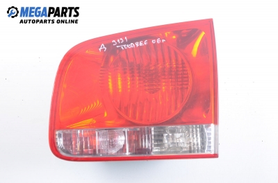 Inner tail light for Volkswagen Touareg 3.2, 220 hp automatic, 2006, position: right