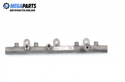 Fuel rail for Peugeot 307 (2000-2008) 2.0, hatchback