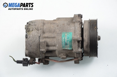 Kompressor klimaanlage für Volkswagen Golf III 1.8, 90 hp, 5 türen, 1992 № SD7V16