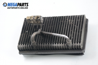 Radiator interior aer condiționat pentru Opel Vectra B 2.0 16V, 136 cp, combi, 1998