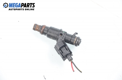 Gasoline fuel injector for Honda CR-V II (RD4–RD7) 2.0, 150 hp, 2003