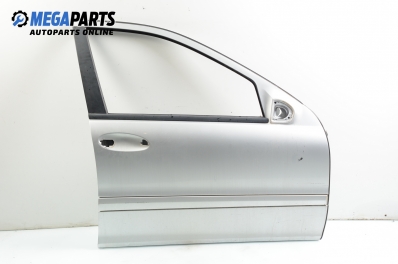 Ușă pentru Mercedes-Benz C-Class 203 (W/S/CL) 1.8 Kompressor, 143 cp, sedan automat, 2004, poziție: dreaptă - fața
