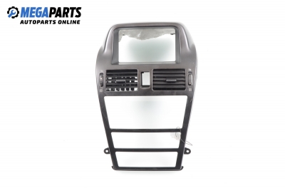 Central console for Nissan Almera (N16) 2.2 dCi, 136 hp, hatchback, 5 doors, 2003