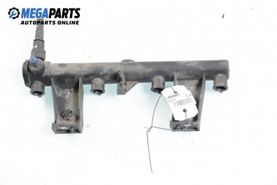 Fuel rail for Citroen C4 1.6 16V, 109 hp, hatchback, 5 doors automatic, 2007