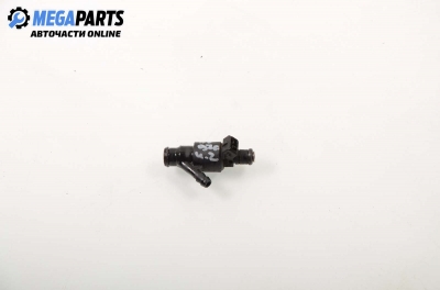 Gasoline fuel injector for Audi A8 (D2) 4.2 Quattro, 299 hp automatic, 1997