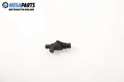 Gasoline fuel injector for Audi A8 (D2) 4.2 Quattro, 299 hp automatic, 1997