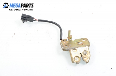 Trunk lock for Nissan Primera (P11) 1.6 16V, 99 hp, sedan, 1997, position: rear