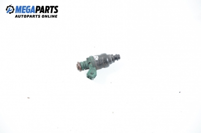 Gasoline fuel injector for Seat Alhambra 2.0, 115 hp, 1997