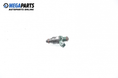 Gasoline fuel injector for Seat Alhambra 2.0, 115 hp, 1997