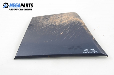 Material profilat exterior for Mercedes-Benz 190 (W201) 2.0, 102 hp, sedan, 1989, position: stânga - spate
