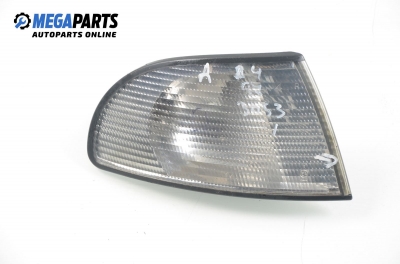 Semnalizator pentru Audi A4 (B5) 1.8 T, 150 cp, combi, 1997, poziție: dreapte