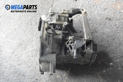  for Volkswagen Passat (B4) 2.0 16V, 150 hp, sedan, 1994