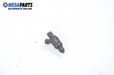 Gasoline fuel injector for Audi A4 (B5) 2.4, 165 hp, sedan automatic, 1998