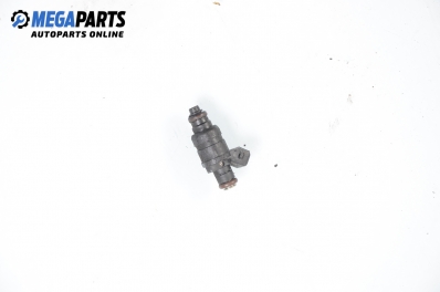 Benzineinspritzdüse für Audi A4 (B5) 2.4, 165 hp, sedan automatik, 1998