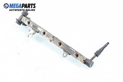 Fuel rail for Daewoo Nubira 1.6 16V, 106 hp, station wagon, 1999