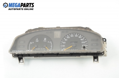 Instrument cluster for Subaru Legacy 2.0 4WD, 116 hp, station wagon, 1992