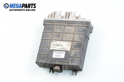 ECU for Volkswagen Passat (B4) 1.6, 101 hp, station wagon, 1996 № Bosch 0 261 203 729/730