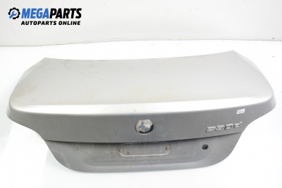 Capac spate pentru BMW 5 (E60, E61) 3.0 d, 218 cp, sedan automat, 2003