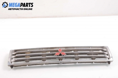 Gitter for Mitsubishi Pajero II (1991-1999) 2.8 automatic, position: vorderseite