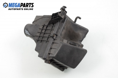 Carcasă filtru de aer pentru Ford Focus II 1.6 TDCi, 90 cp, combi, 2007