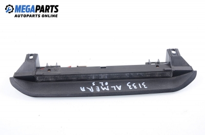 Central tail light for Nissan Almera 1.5, 90 hp, hatchback, 5 doors, 2002
