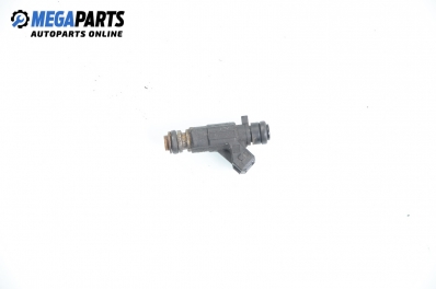 Duza benzină pentru Seat Ibiza (6K) 1.0, 50 cp, hatchback, 5 uși, 1999