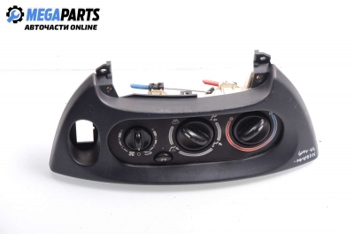 Panou aer condiționat for Renault Megane I 1.6, 107 hp, combi, 1999
