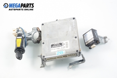 ECU mit zündschlüssel und wegfahrsperre für Toyota Yaris Verso 1.3, 86 hp, 2002 № 89661-52281