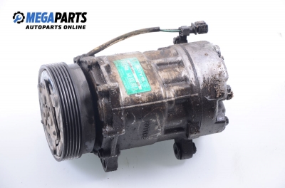 Kompressor klimaanlage für Volkswagen Golf IV 1.9 TDI, 90 hp, 5 türen, 1999 № 1J0 820 803 A