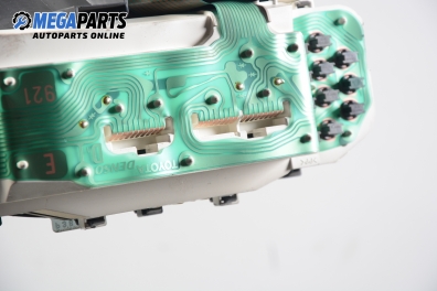Instrument cluster for Toyota Yaris Verso 1.3, 86 hp, 2002