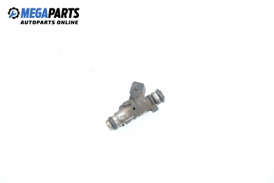 Gasoline fuel injector for Peugeot 206 1.4, 75 hp, hatchback, 3 doors, 2002