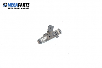 Gasoline fuel injector for Peugeot 206 1.4, 75 hp, hatchback, 3 doors, 2002