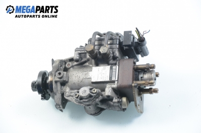 Diesel injection pump for Ford Transit Connect 1.8 TDDi, 75 hp, passenger, 2004 № Bosch 0 470 004 006