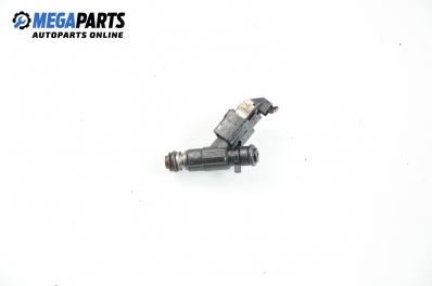Duza benzină pentru Volkswagen Polo (6N/6N2) 1.0, 50 cp, 3 uși, 1996
