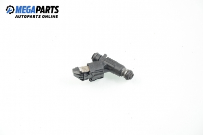 Duza benzină pentru Volkswagen Polo (6N/6N2) 1.0, 50 cp, 3 uși, 1996